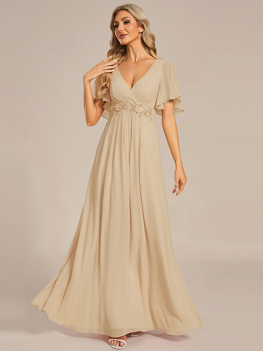 Funkelndes Abendkleid in A-Linie mit Empire-Taille und langen ?rmeln #farbe_Champagner