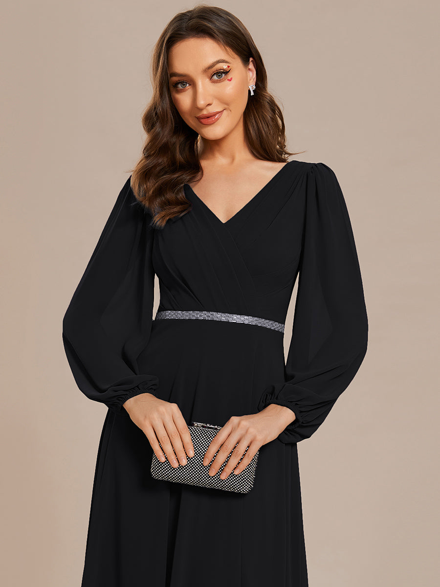 Funkelndes Abendkleid in A-Linie mit Empire-Taille und langen ?rmeln #farbe_Schwarz