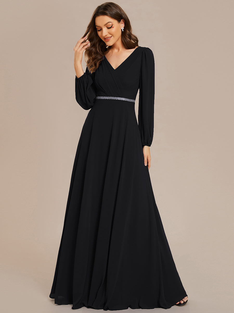 Funkelndes Abendkleid in A-Linie mit Empire-Taille und langen ?rmeln #farbe_Schwarz