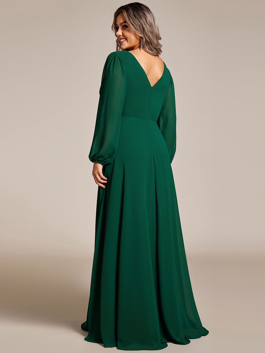 Funkelndes Abendkleid in A-Linie mit Empire-Taille und langen ?rmeln #farbe_Dunkelgrün