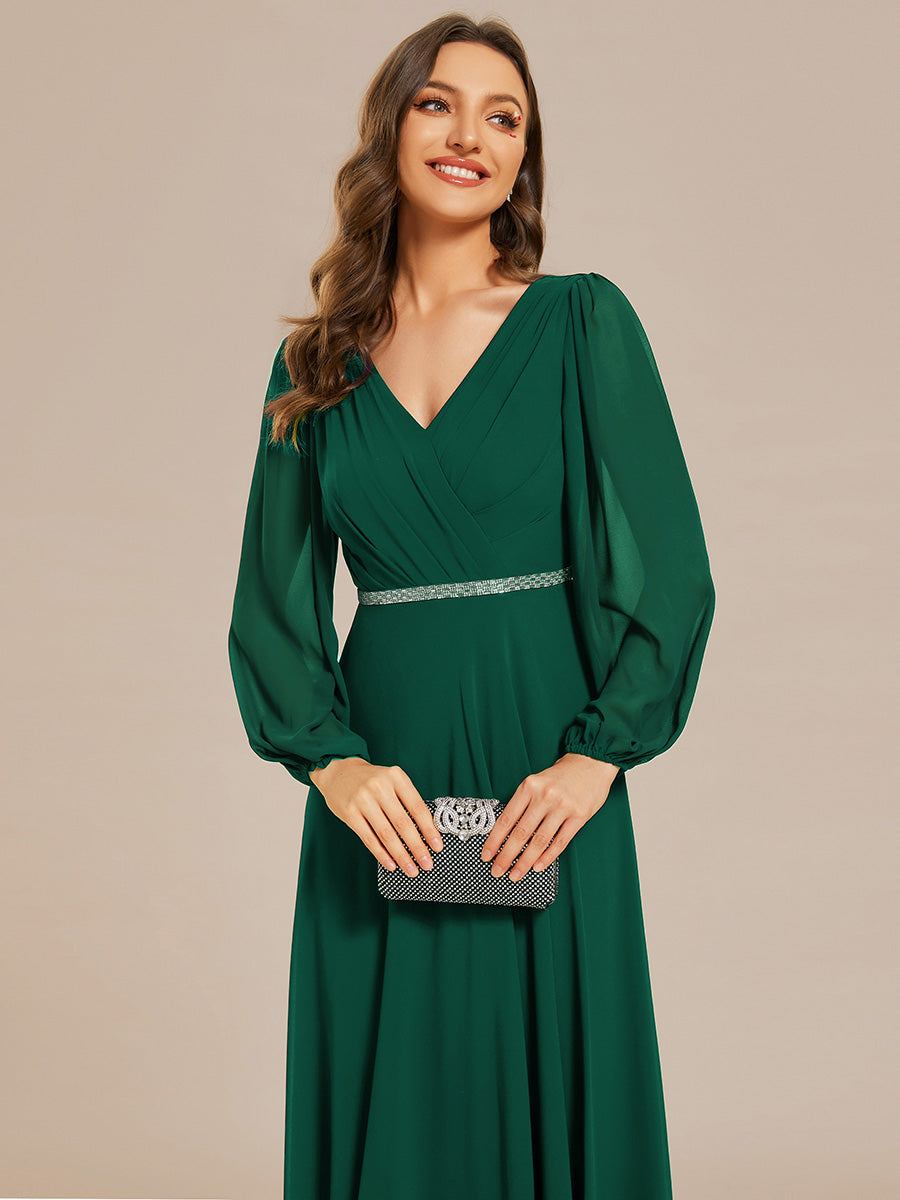 Funkelndes Abendkleid in A-Linie mit Empire-Taille und langen ?rmeln #farbe_Dunkelgrün