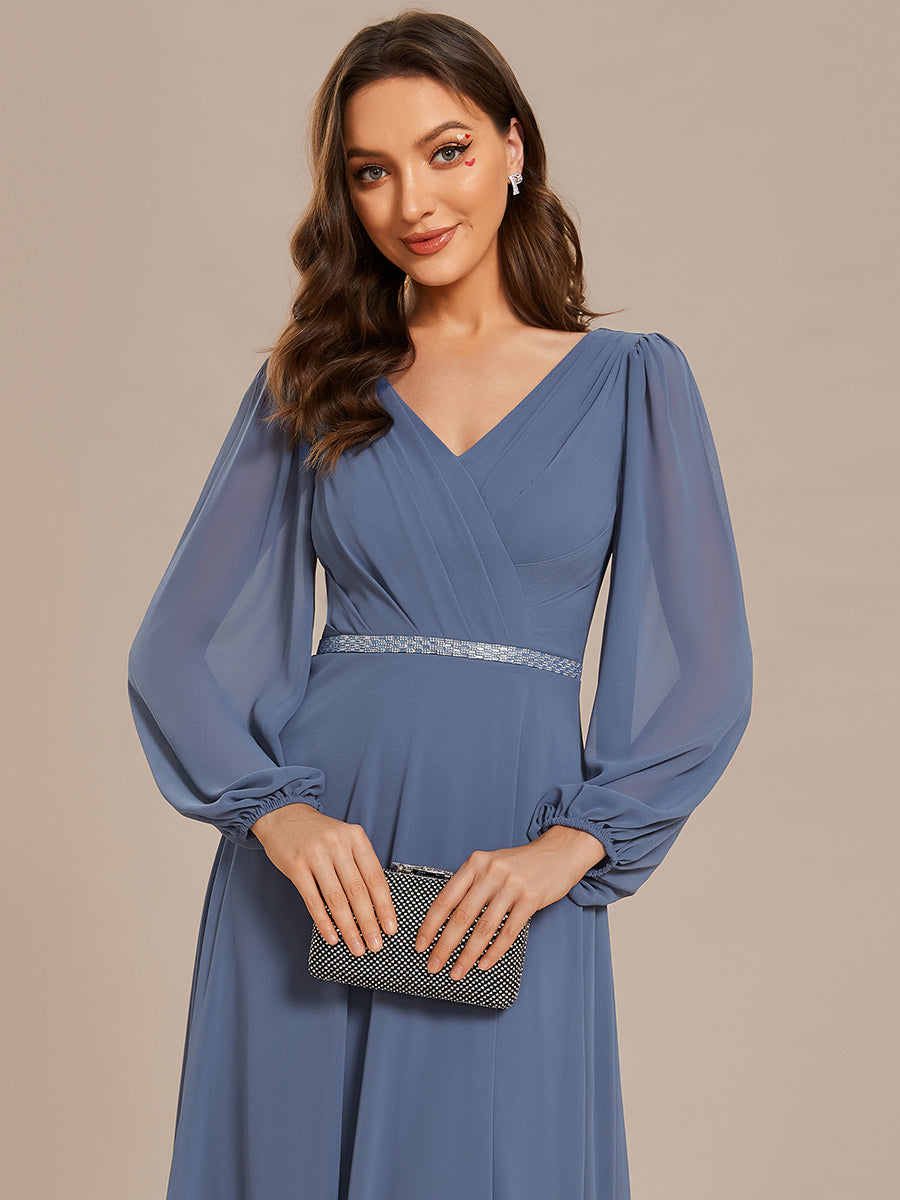 Funkelndes Abendkleid in A-Linie mit Empire-Taille und langen ?rmeln #farbe_Taubenblau