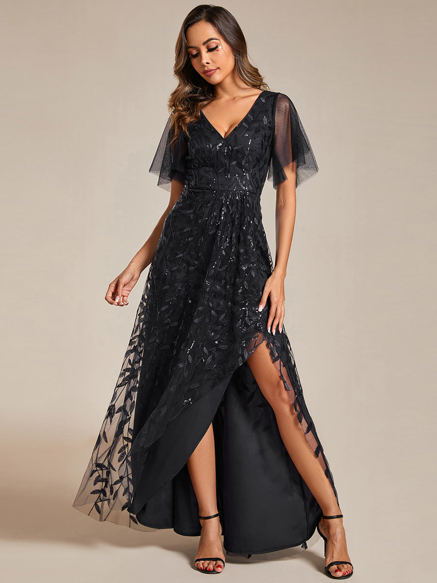 Maxilänge, V-Ausschnitt, asymmetrischer Saum, Pailletten-Kleid mit tiefem V-Ausschnitt und funkelnden Details #Farbe_Schwarz
