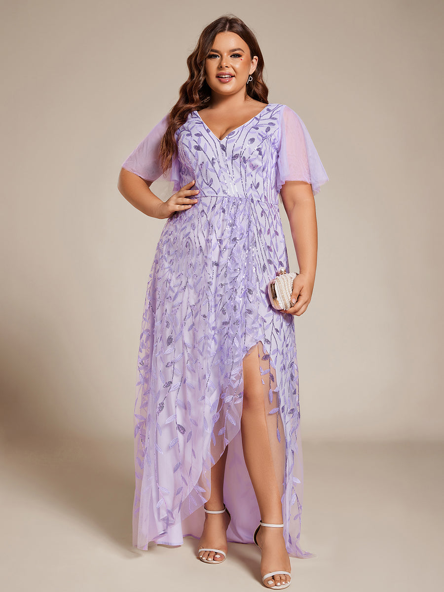 Maxilänge, V-Ausschnitt, asymmetrischer Saum, Pailletten-Kleid mit tiefem V-Ausschnitt und funkelnden Details #Farbe_Lavendel