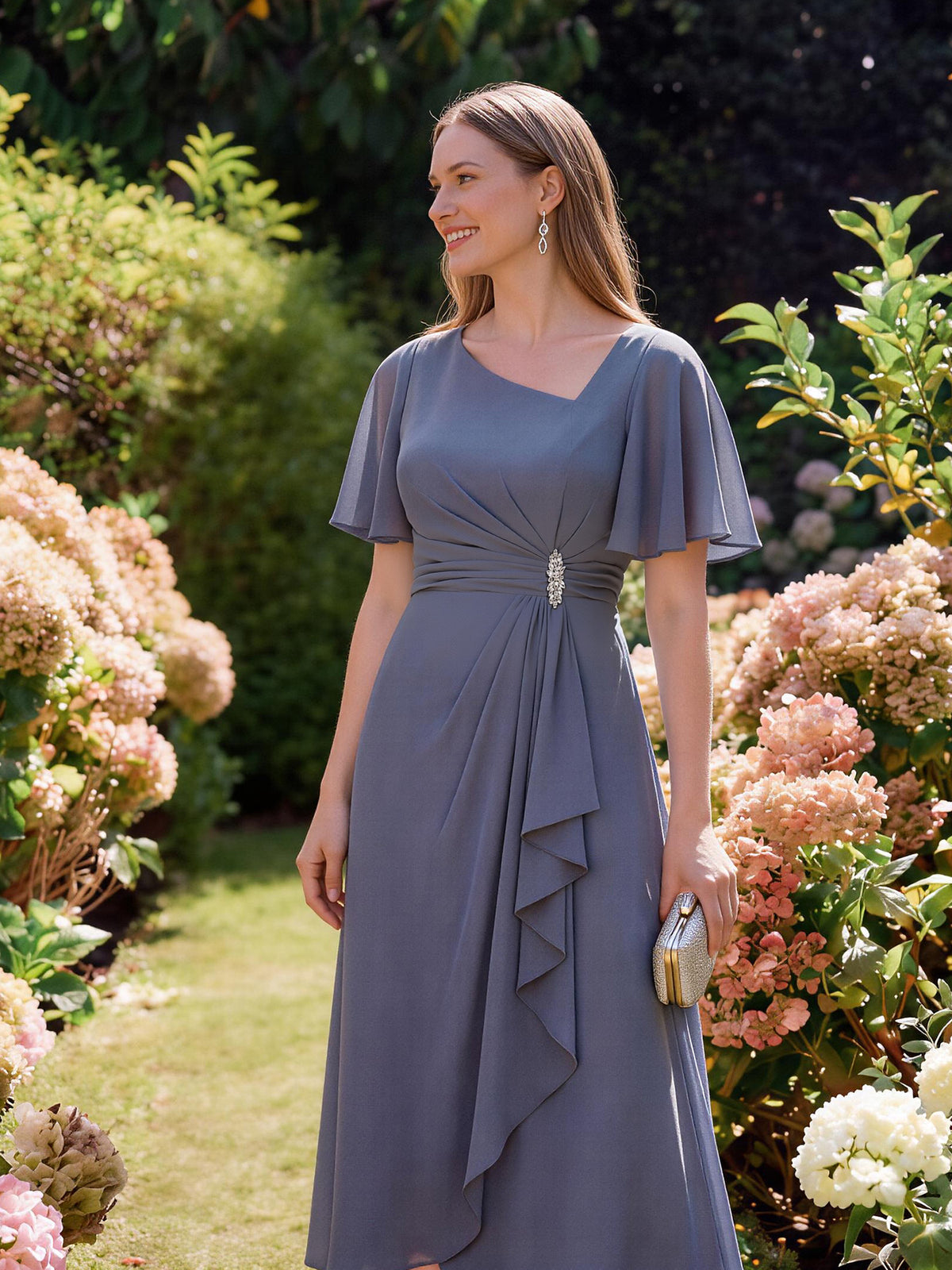Abendkleid mit Volantärmeln und Strass-Details aus Chiffon abendkleid #Farbe_Taubenblau