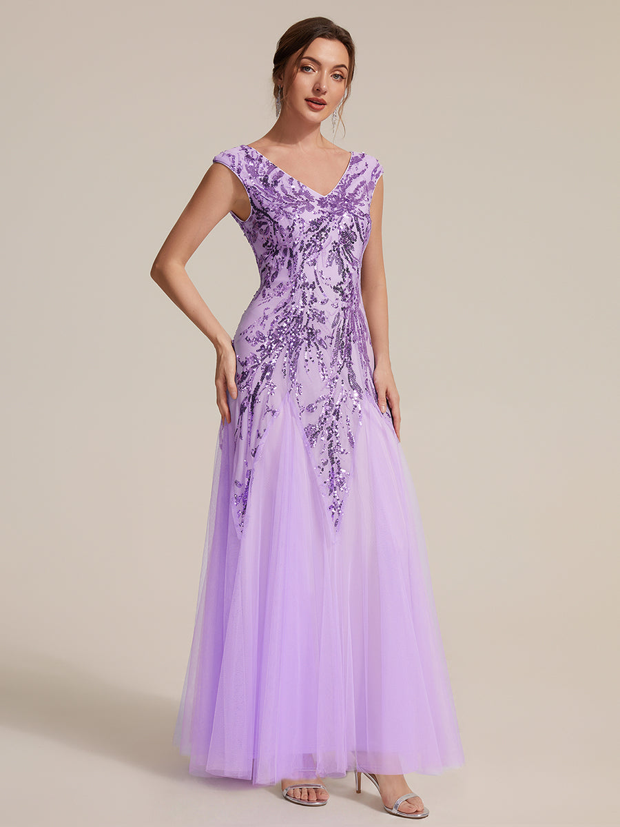 Bodenlanger V-Ausschnitt A-Linie Pailletten Kleid Mit Besticktem Blumenmuster #Farbe_Mattflieder