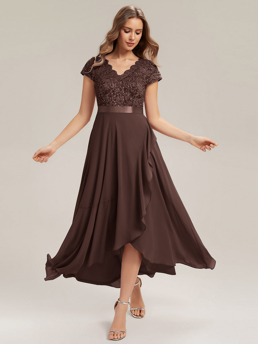 Asymmetrischer Saum, tiefer V-Ausschnitt, Chiffon-Kleid mit Rüschen-Patchwork – Hoch-Tief-Kleid #Farbe_Schokoladenbraun