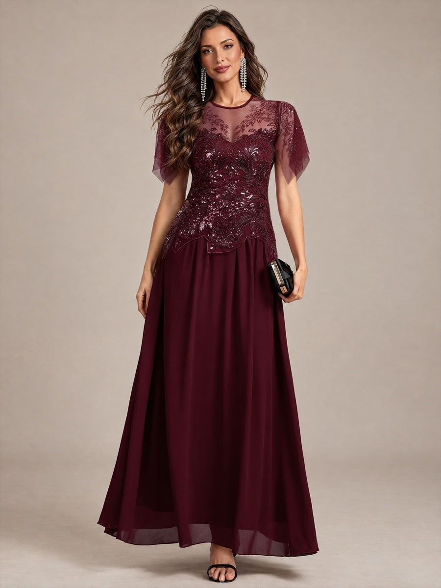 Maxikleid Mit Rundhalsausschnitt A-Linien Schnitt Tüllstoff Patchwork Und Pailletten Details Transparente Gestaltung #Farbe_Burgunderrot