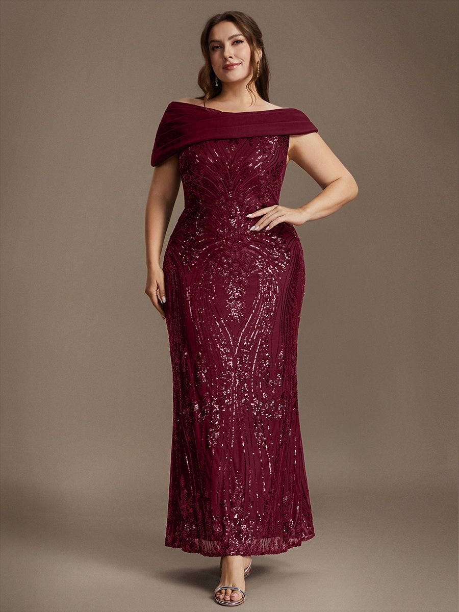 Maxilänge Asymmetrischer Ausschnitt Figurbetontes Kleid Aus Pailletten Für Glamourösen Look #Farbe_Burgunderrot