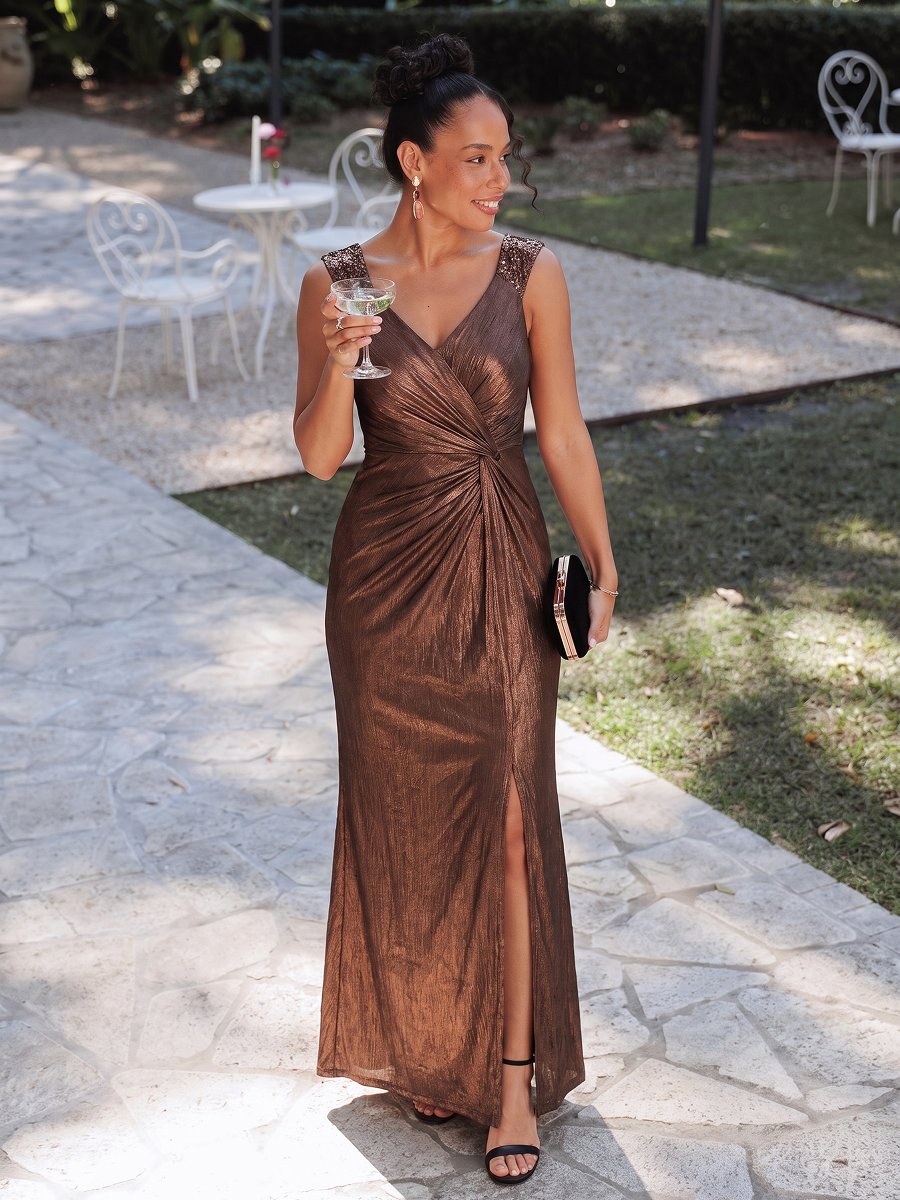 Maxilänge V-Ausschnitt Figurbetontes Kleid Aus Mesh Elegantes Design Für Besondere Anlässe #Farbe_Schokoladenbraun