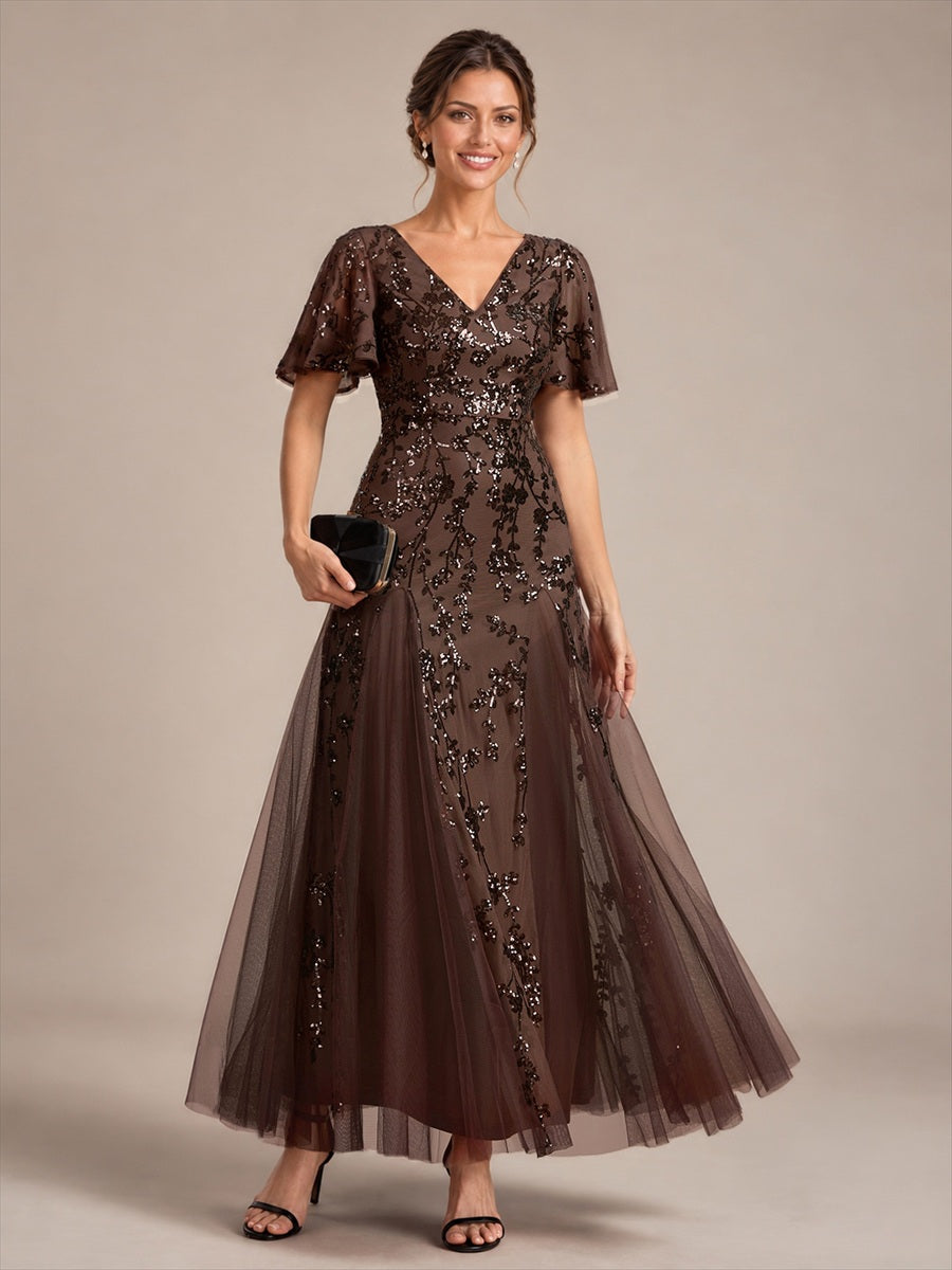 Maxi V-Ausschnitt A-Linie Kleid Aus Pailletten Mit Rüschendetails Aus Tüll #Farbe_Chocolate Brown