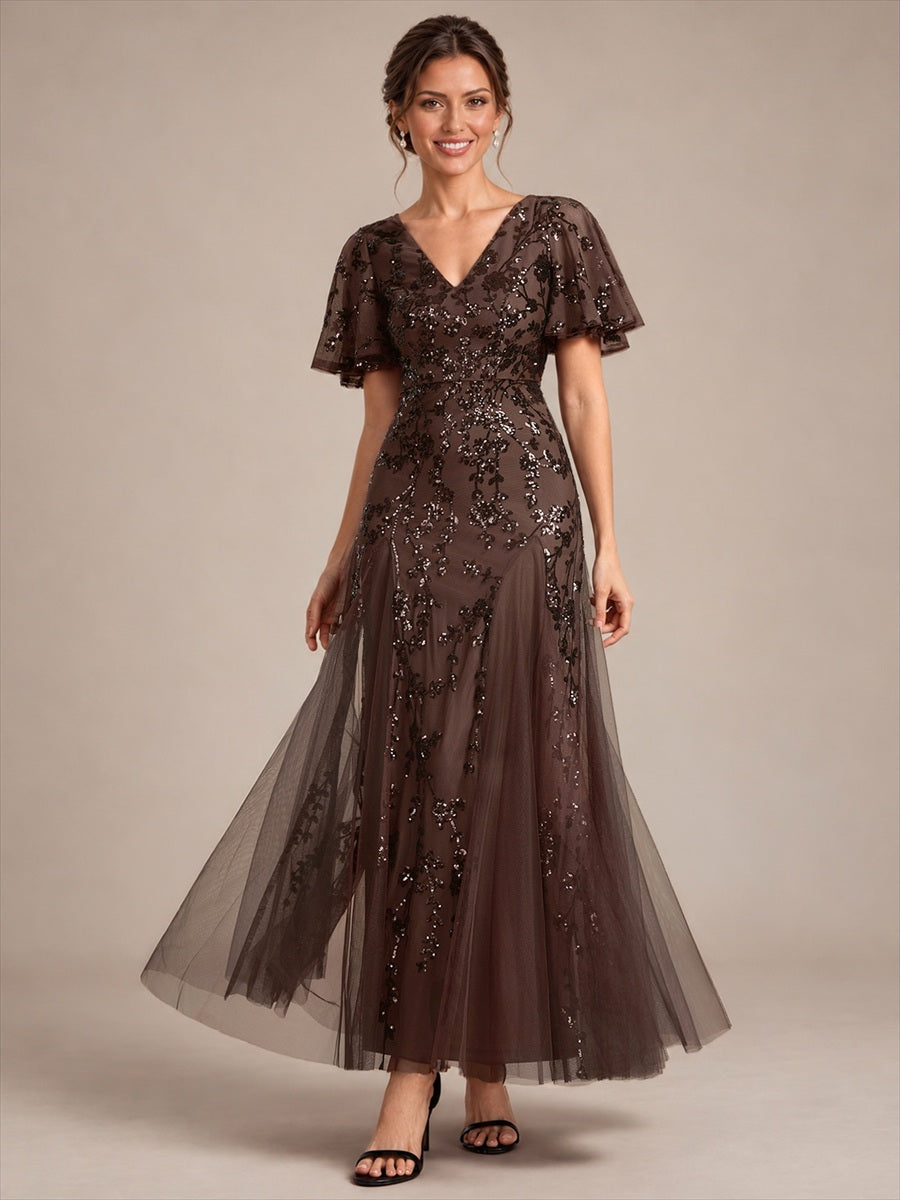 Maxi V-Ausschnitt A-Linie Kleid Aus Pailletten Mit Rüschendetails Aus Tüll #Farbe_Chocolate Brown
