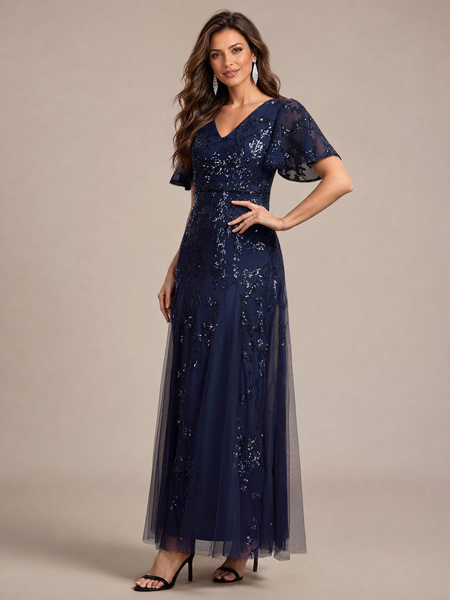 Maxi V-Ausschnitt A-Linie Kleid Aus Pailletten Mit Rüschendetails Aus Tüll #Farbe_Marineblau