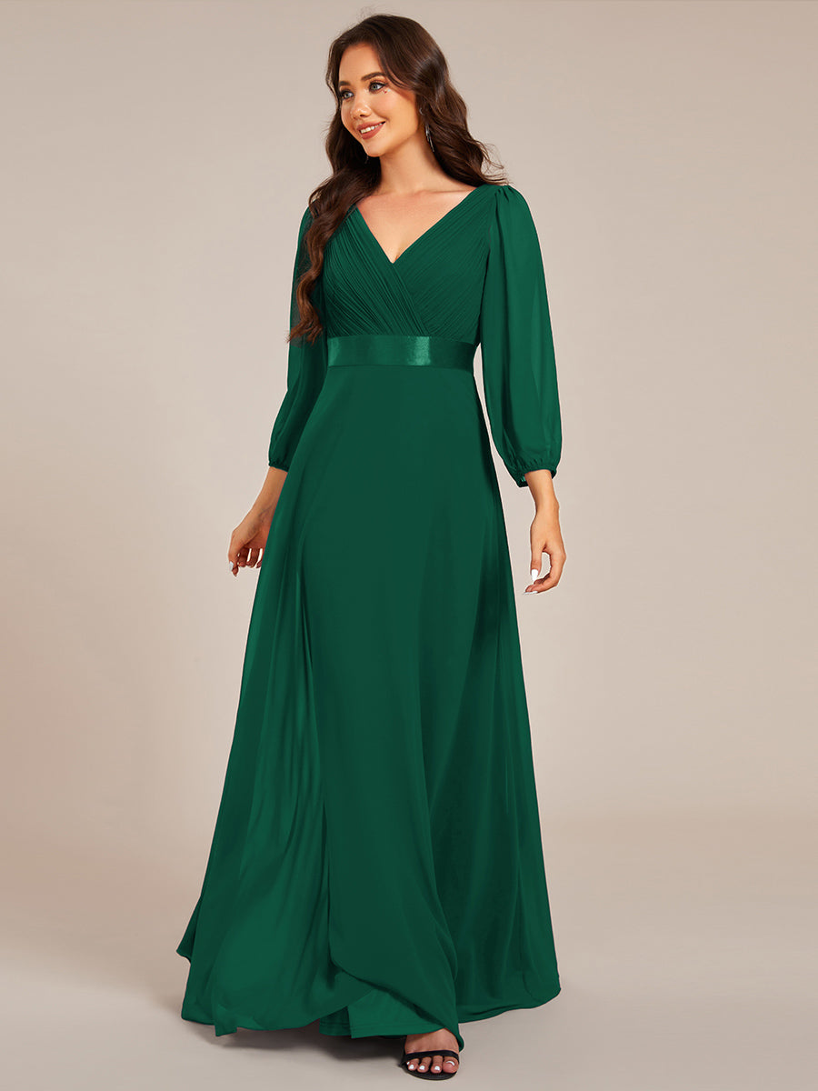 Funkelndes Abendkleid in A-Linie mit Empire-Taille und langen ?rmeln #farbe_Dunkelgrün