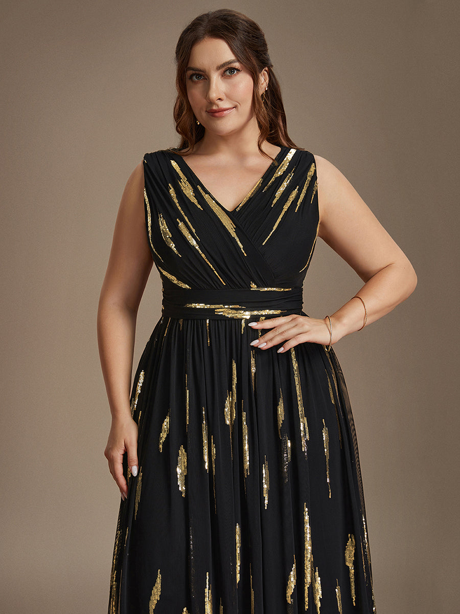 Maxilänge V-Ausschnitt A-Linien Kleid Aus Tüll Mit Pailletten Und 3D Drapierung #Farbe_Schwarz & Gold