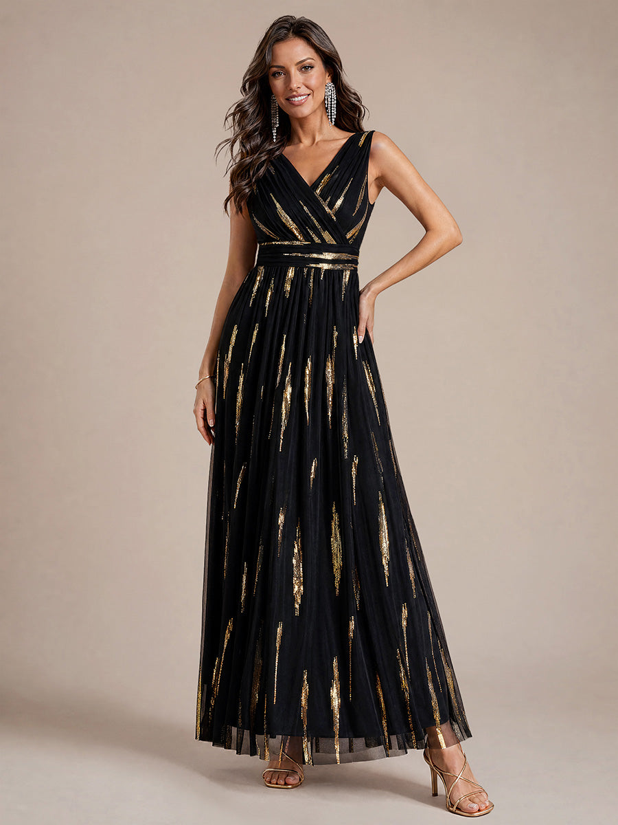 Maxilänge V-Ausschnitt A-Linien Kleid Aus Tüll Mit Pailletten Und 3D Drapierung #Farbe_Schwarz / Metallisches Gold
