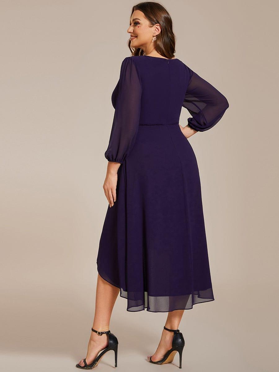 Robe d'invit¨¦ de mariage trap¨¨ze en mousseline fluide ¨¤ encolure ronde et longueur au genou #farbe_Dunkel Violett Robe d'invit¨¦ de mariage trap¨¨ze en mousseline fluide ¨¤ encolure ronde et longueur au genou #farbe_Dunkel Violett
