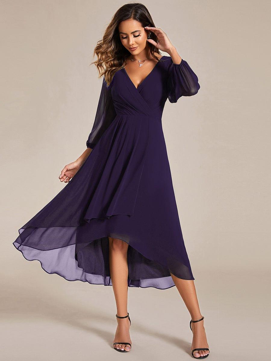 Robe d'invit¨¦ de mariage trap¨¨ze en mousseline fluide ¨¤ encolure ronde et longueur au genou #farbe_Dunkel Violett Robe d'invit¨¦ de mariage trap¨¨ze en mousseline fluide ¨¤ encolure ronde et longueur au genou #farbe_Dunkel Violett