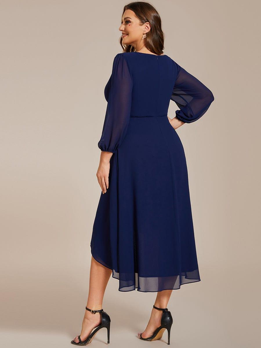 Robe d'invit¨¦ de mariage trap¨¨ze en mousseline fluide ¨¤ encolure ronde et longueur au genou #farbe_Navy Blau Robe d'invit¨¦ de mariage trap¨¨ze en mousseline fluide ¨¤ encolure ronde et longueur au genou #farbe_Navy Blau