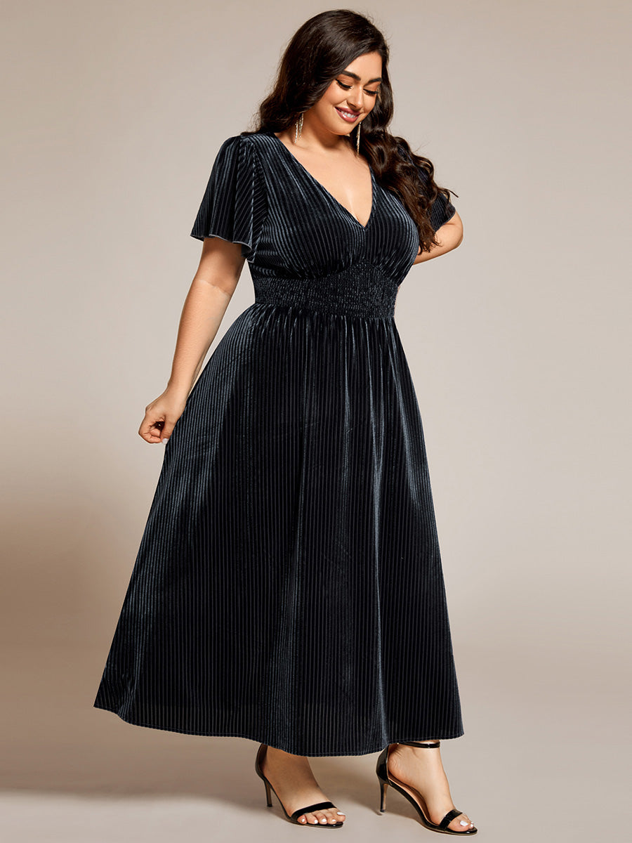 Midi Tee-Länge A-Linie Kleid Mit V-Ausschnitt Aus Weichem Samt Elegant Und Bequem Kleid #Farbe_Graublau