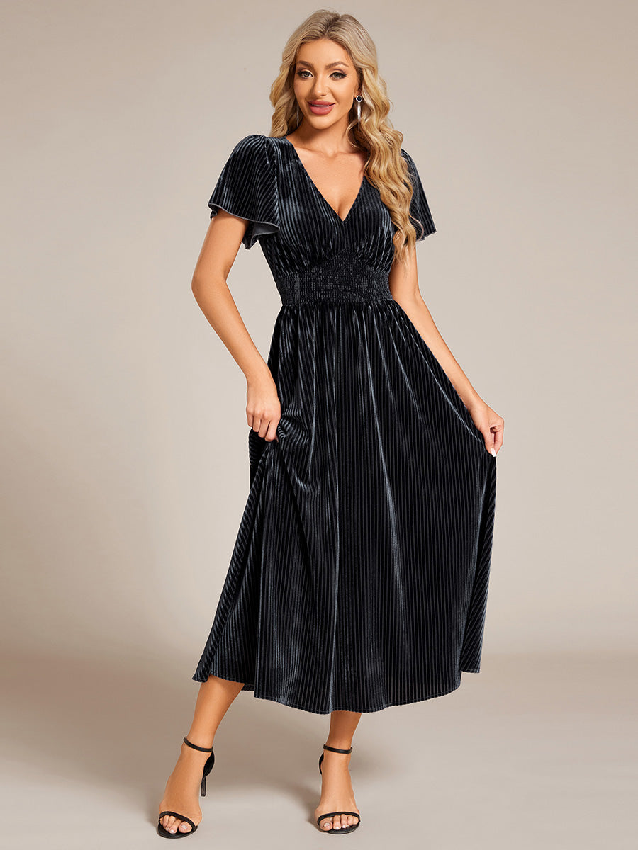 Midi Tee-Länge A-Linie Kleid Mit V-Ausschnitt Aus Weichem Samt Elegant Und Bequem Kleid #Farbe_Graublau