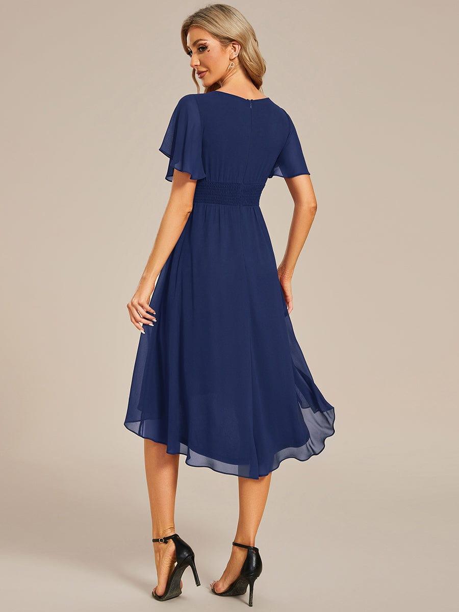 Robe d'invit¨¦ de mariage trap¨¨ze en mousseline fluide ¨¤ encolure ronde et longueur au genou #farbe_Navy Blau Robe d'invit¨¦ de mariage trap¨¨ze en mousseline fluide ¨¤ encolure ronde et longueur au genou #farbe_Navy Blau