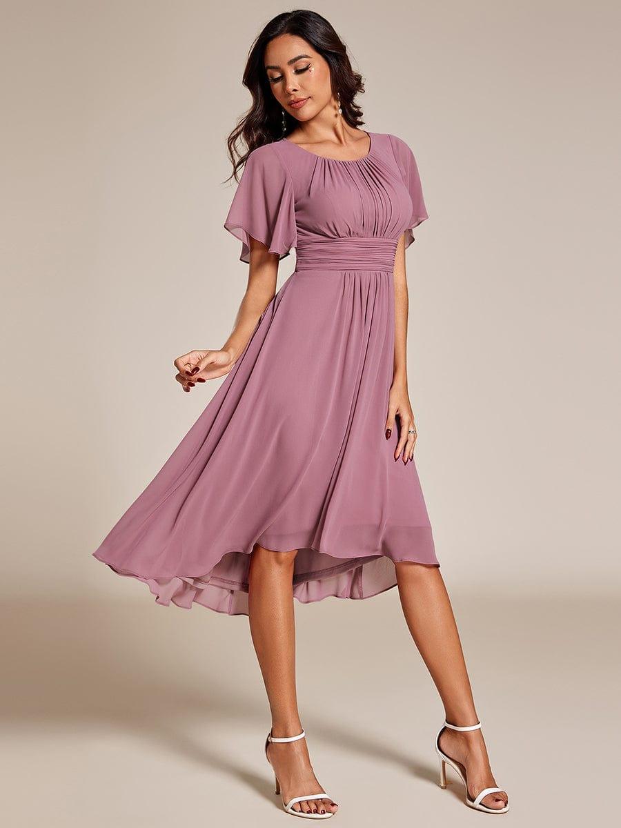 Robe d'invit¨¦ de mariage trap¨¨ze en mousseline fluide ¨¤ encolure ronde et longueur au genou #farbe_Orchid Robe d'invit¨¦ de mariage trap¨¨ze en mousseline fluide ¨¤ encolure ronde et longueur au genou #farbe_Orchid