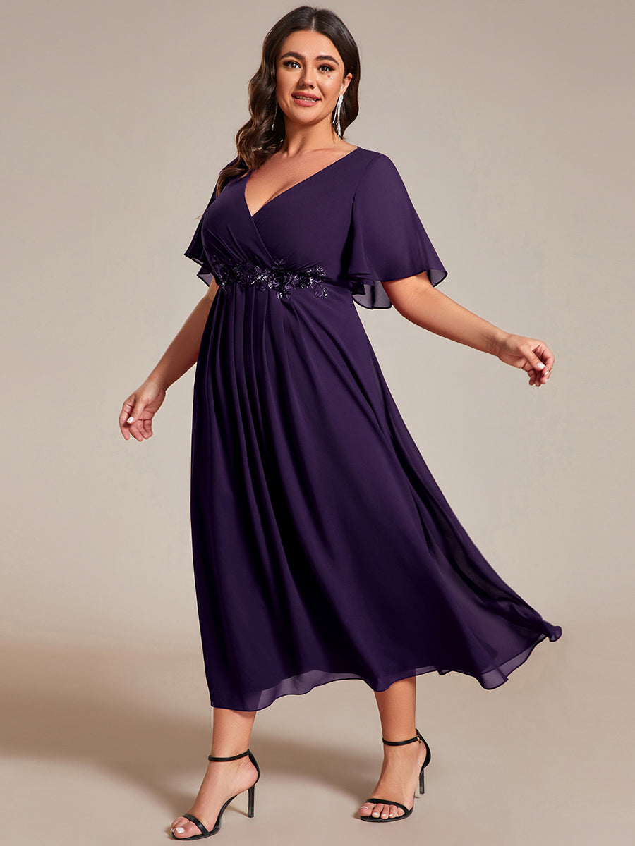 Midi Länge V-Ausschnitt A-Linie Chiffon Kleid Mit Applikationen Und Raffung Details Kleid #Farbe_Dunkelviolett