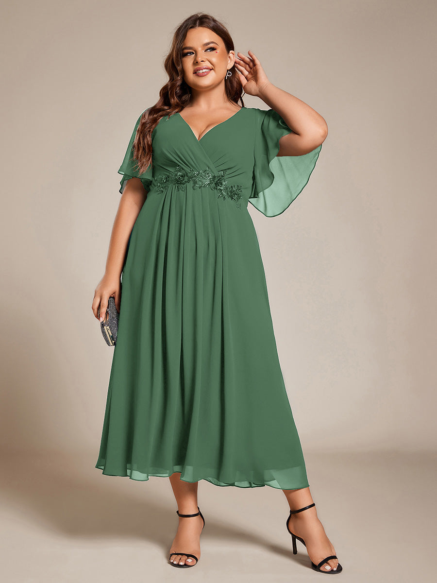 Midi Länge V-Ausschnitt A-Linie Chiffon Kleid Mit Applikationen Und Raffung Details Kleid #Farbe_Eukalyptus