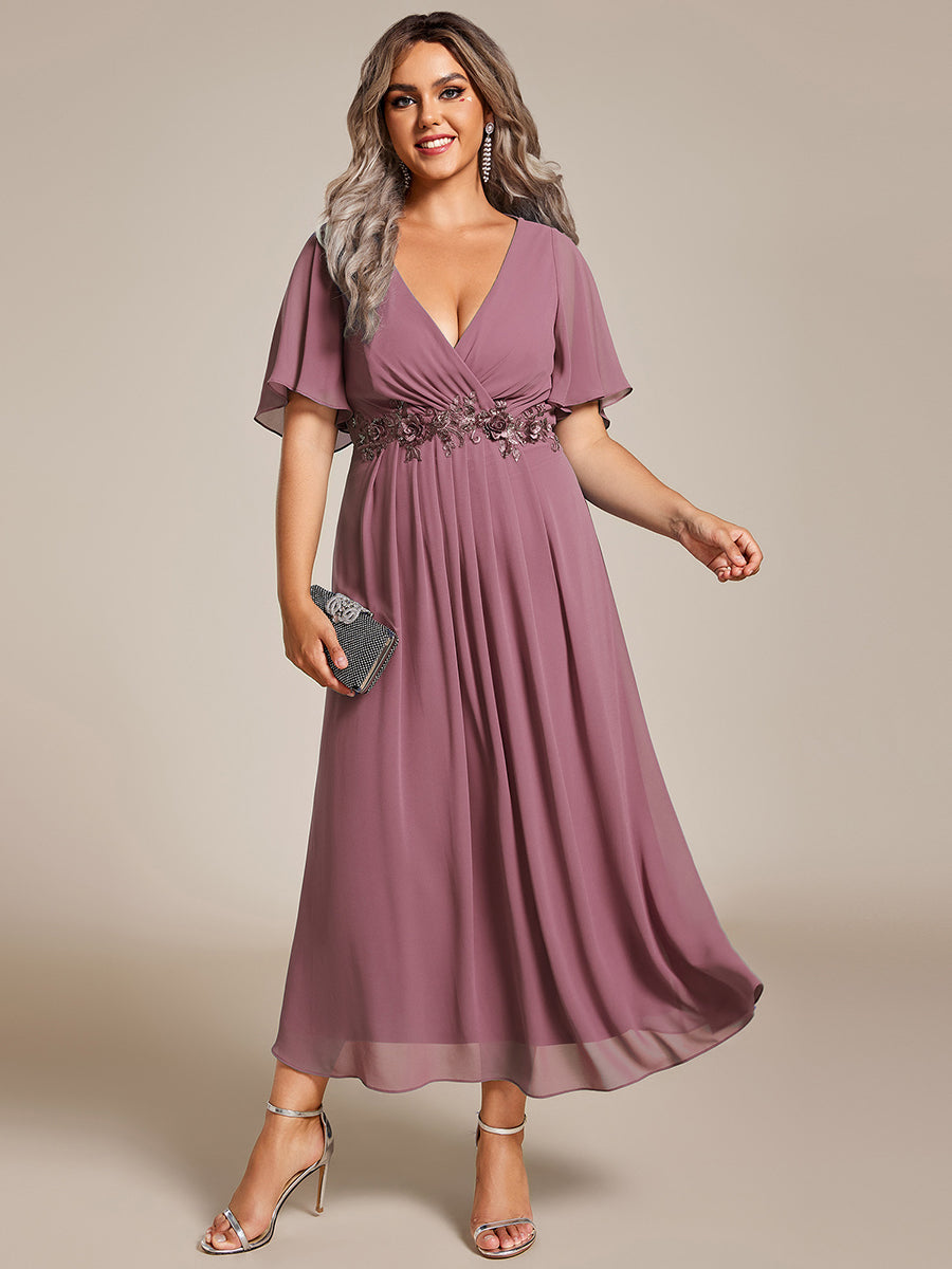 Midi Länge V-Ausschnitt A-Linie Chiffon Kleid Mit Applikationen Und Raffung Details Kleid #Farbe_Orchideenviolett