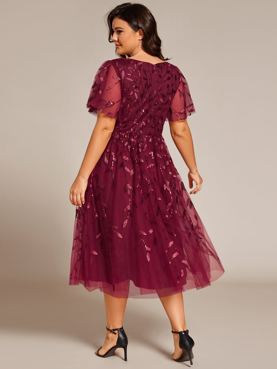 Midi Länge V-Ausschnitt A-Linie Pailletten Kleid Mit Besticktem Blumenmuster Und Gerafften Details #Farbe_Burgunderrot