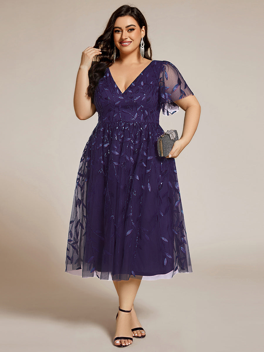 Midi Länge V-Ausschnitt A-Linie Pailletten Kleid Mit Besticktem Blumenmuster Und Gerafften Details #Farbe_Dunkelviolett