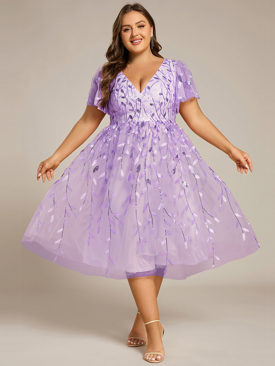 Midi Länge V-Ausschnitt A-Linie Pailletten Kleid Mit Besticktem Blumenmuster Und Gerafften Details #Farbe_Lavendel