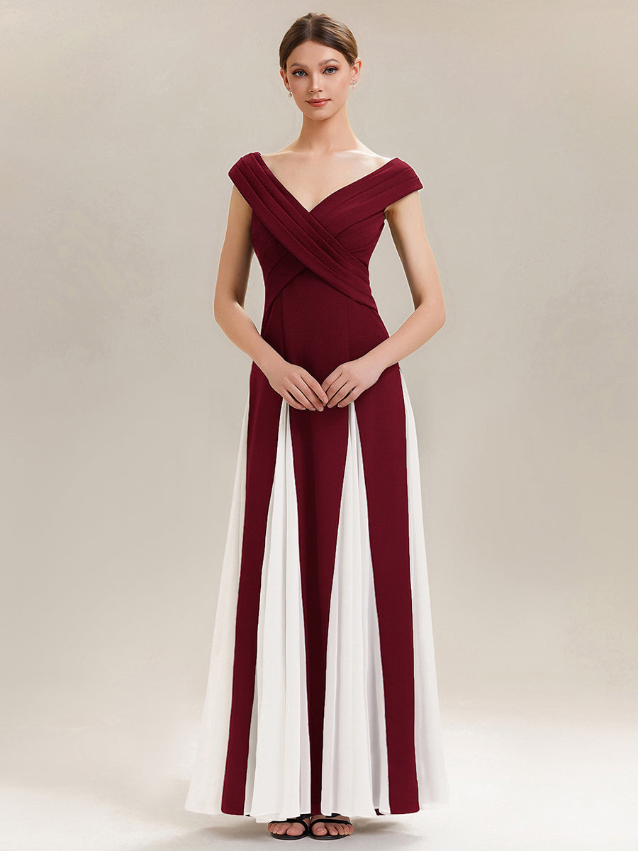 Maxi V-Ausschnitt A-Linie Kleid In Krepp Mit Gerafftem Patchwork Design #Farbe_Dunkelrot