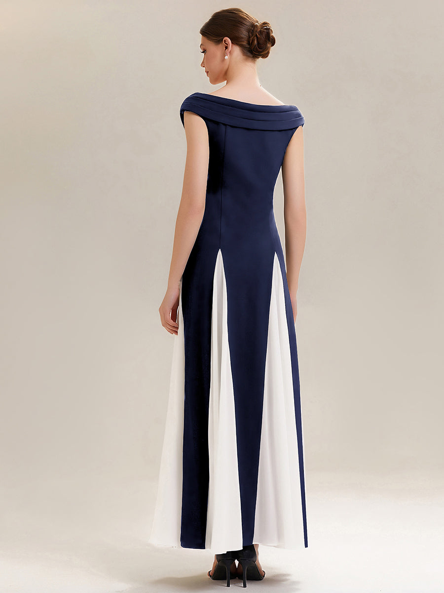 Maxi V-Ausschnitt A-Linie Kleid In Krepp Mit Gerafftem Patchwork Design #Farbe_Marineblau