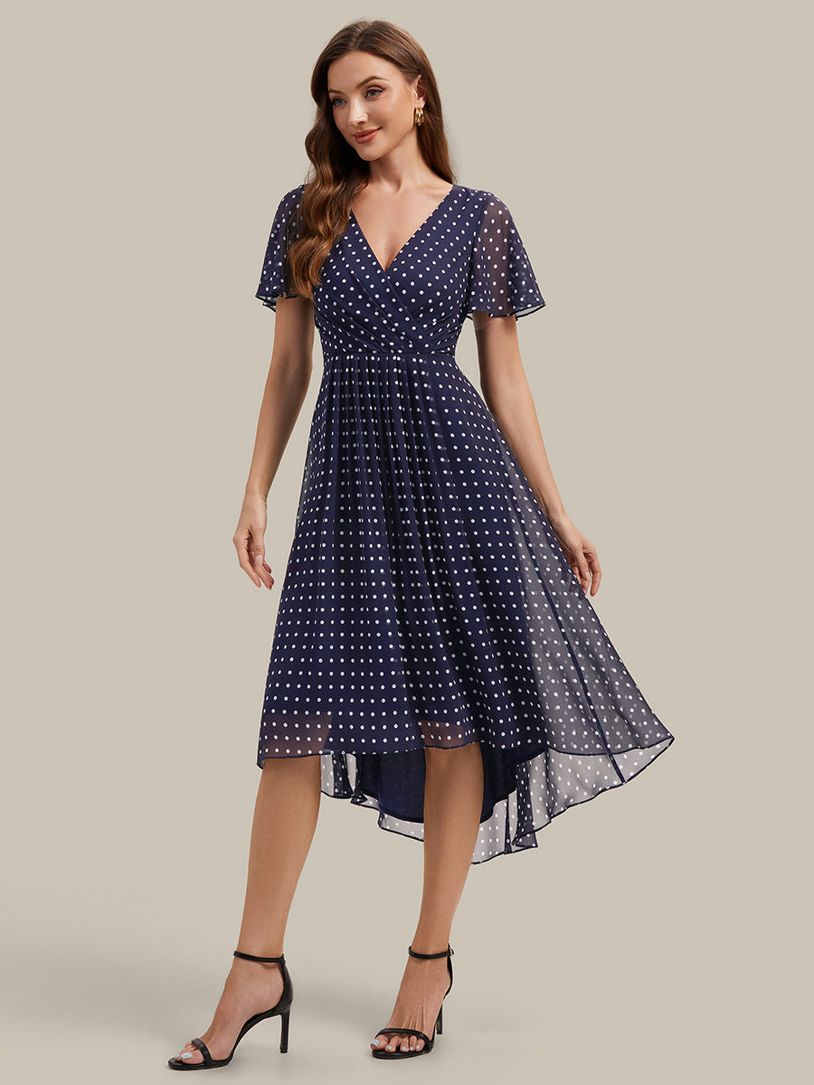 Asymmetrischer Saum V-Ausschnitt A-Linie Chiffon Kleid R¨¹schendetails Gepunkteter Druck #Farbe_Marineblaue Punkte