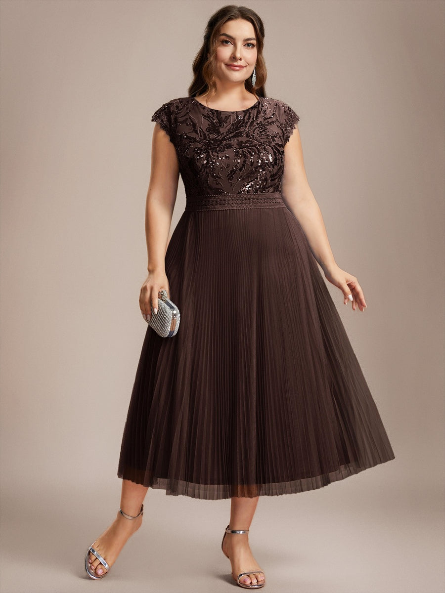 Tea L?nge Rundhals A Linie Pailletten Kleid Mit Sonnenstrahlen Falten Und Durchsichtigen Details Kleid #Farbe_Schokoladenbraun