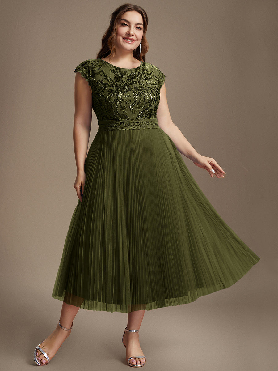 Tea L?nge Rundhals A Linie Pailletten Kleid Mit Sonnenstrahlen Falten Und Durchsichtigen Details Kleid #Farbe_Olivgrün
