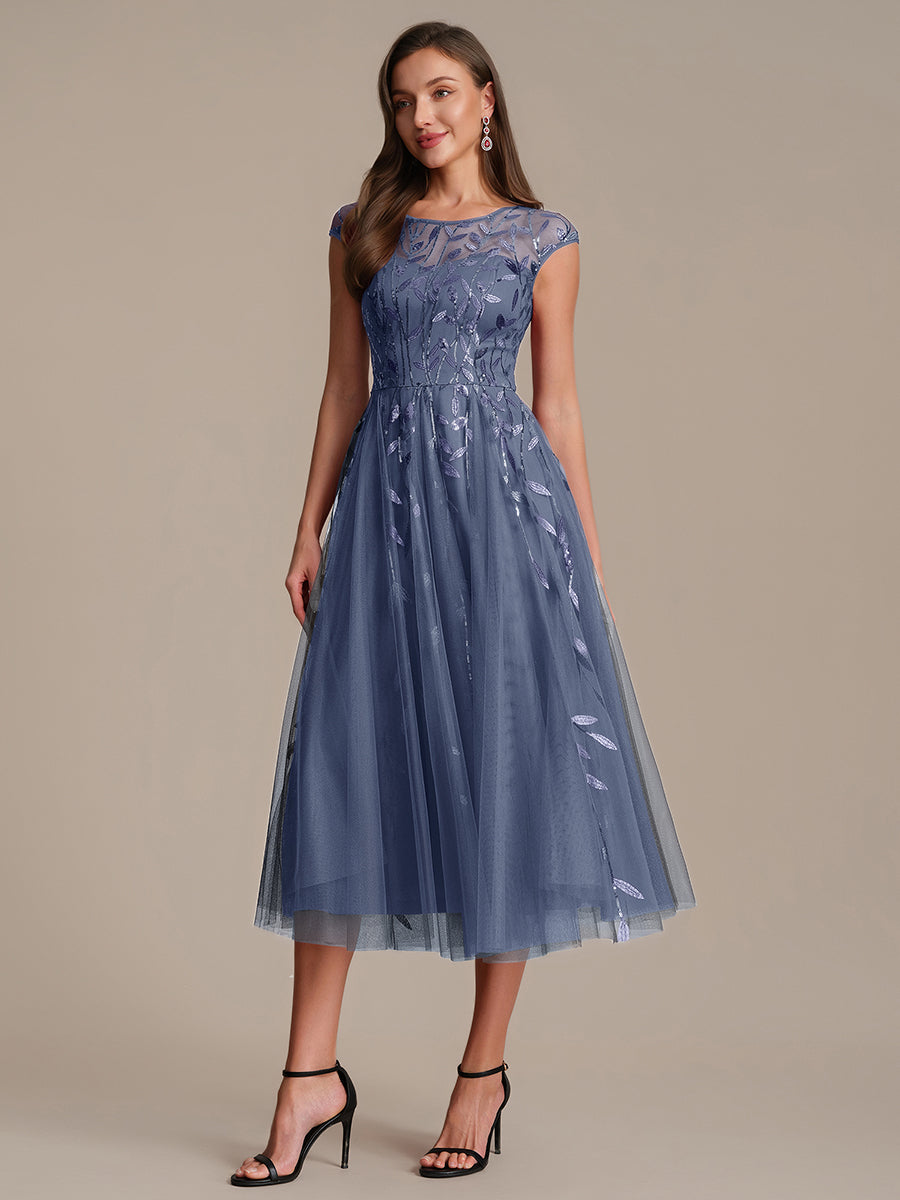 Tea L?nge A Linie Kleid Mit Rundhalsausschnitt Transparente Gestaltung Und Pailletten Kleid #Farbe_Taubenblau