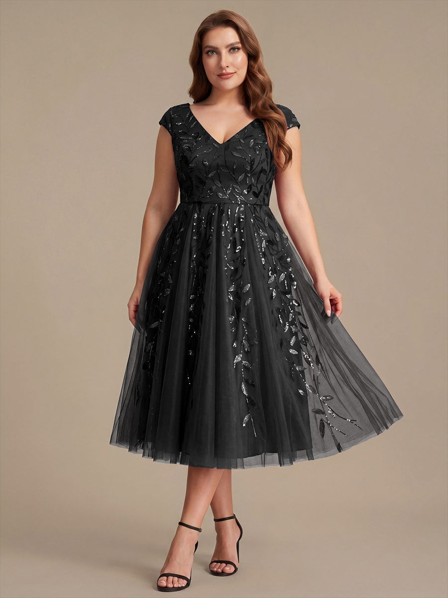 Midi Pailletten A-Linie Kleid Mit V-Ausschnitt Und Patchwork Details #Farbe_Schwarz