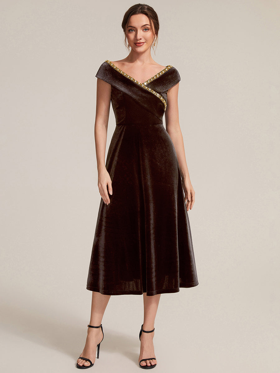 Samt V-Ausschnitt A-Linie Reißverschluss hinten Ohne Brustpolster, mit Futter. hochzeitsgastkleid #Farbe_Braun