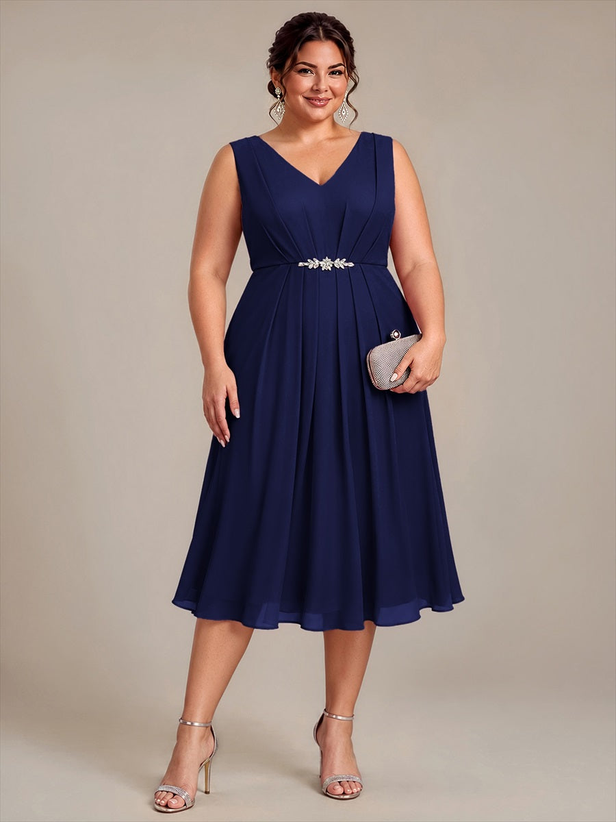 Midi Tee Länge V Ausschnitt Chiffon Kleid Mit Fließendem Rock Perfekt Für Hochzeiten Und Besondere Anlässe Kleid #Farbe_Marineblau