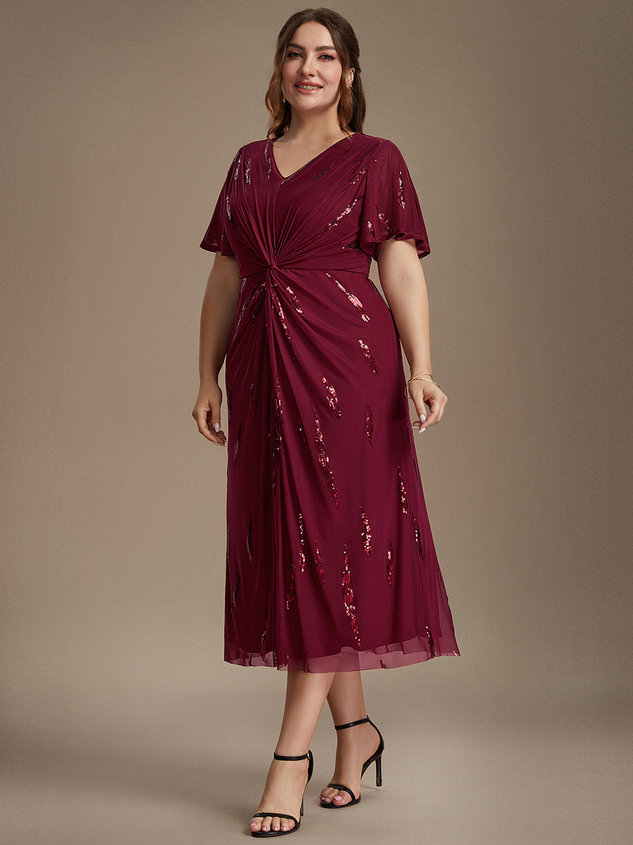 Tea Länge V Ausschnitt Etui Kleid Aus Tüll Mit Pailletten Und Schlitz Zum Binden Kleid #Farbe_Burgunderrot