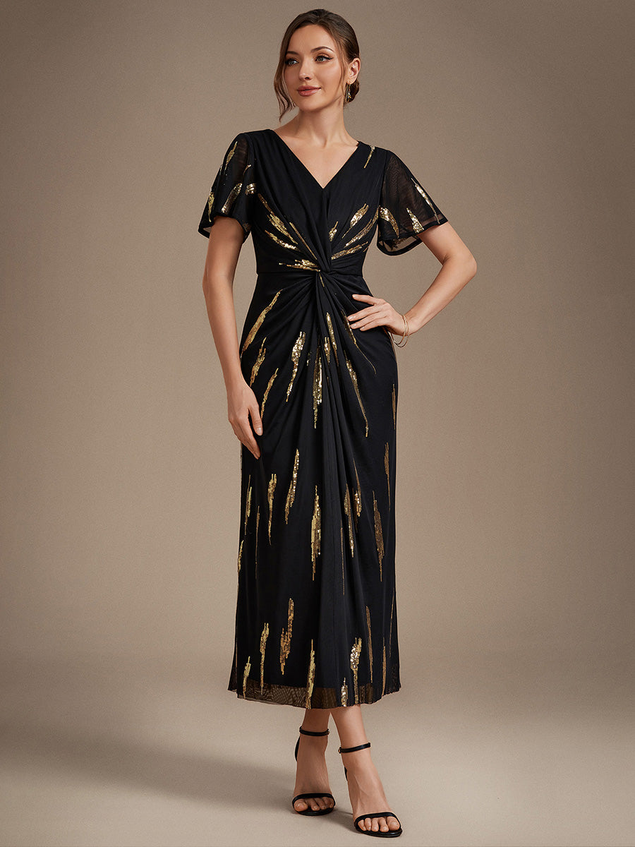Tea Länge V Ausschnitt Etui Kleid Aus Tüll Mit Pailletten Und Schlitz Zum Binden Kleid #Farbe_Schwarz & Gold