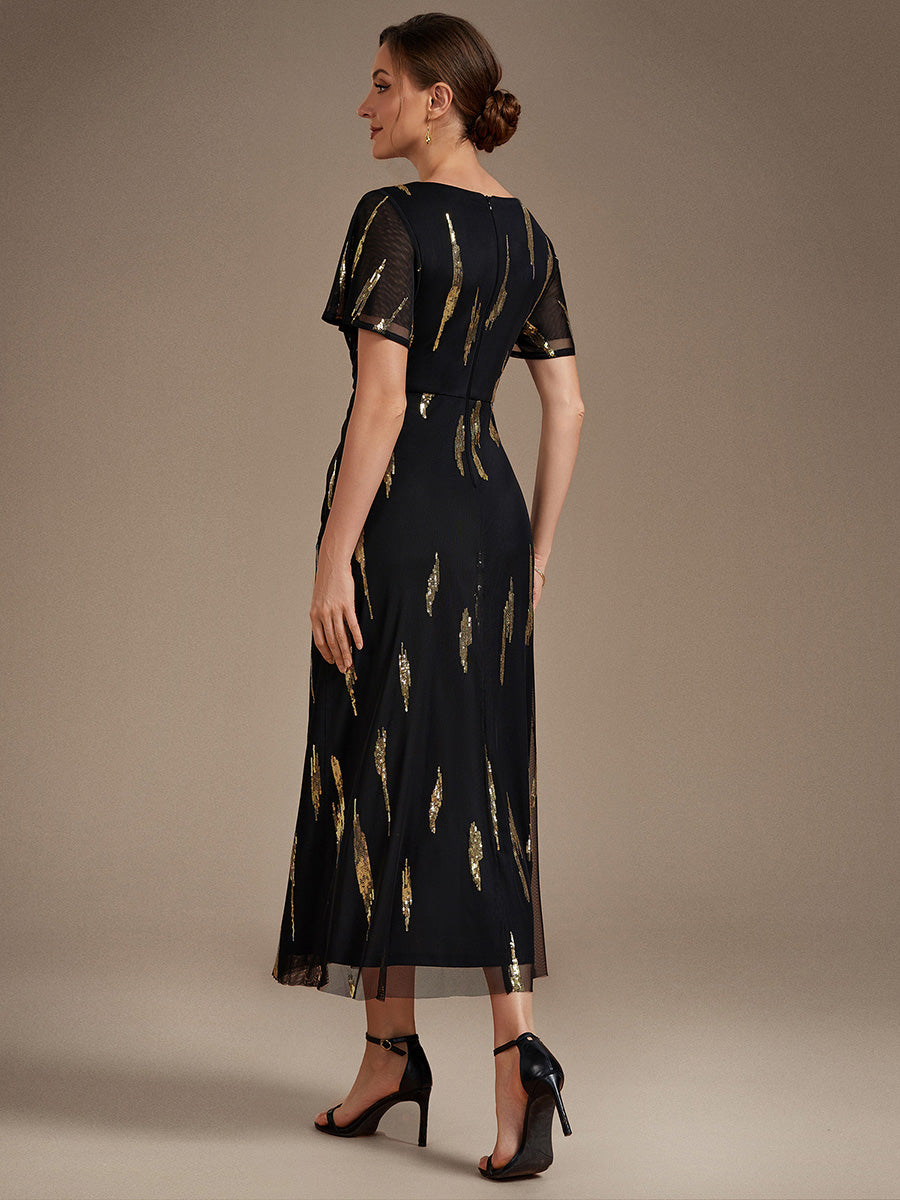 Tea Länge V Ausschnitt Etui Kleid Aus Tüll Mit Pailletten Und Schlitz Zum Binden Kleid #Farbe_Schwarz & Gold