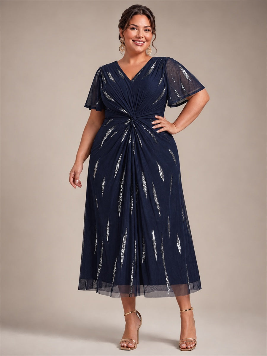 Tea Länge V Ausschnitt Etui Kleid Aus Tüll Mit Pailletten Und Schlitz Zum Binden Kleid #Farbe_Marineblau