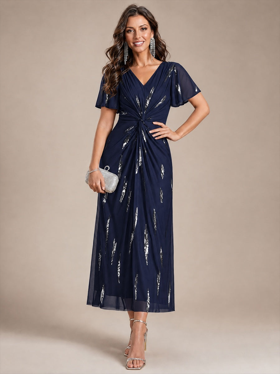 Tea Länge V Ausschnitt Etui Kleid Aus Tüll Mit Pailletten Und Schlitz Zum Binden Kleid #Farbe_Marineblau