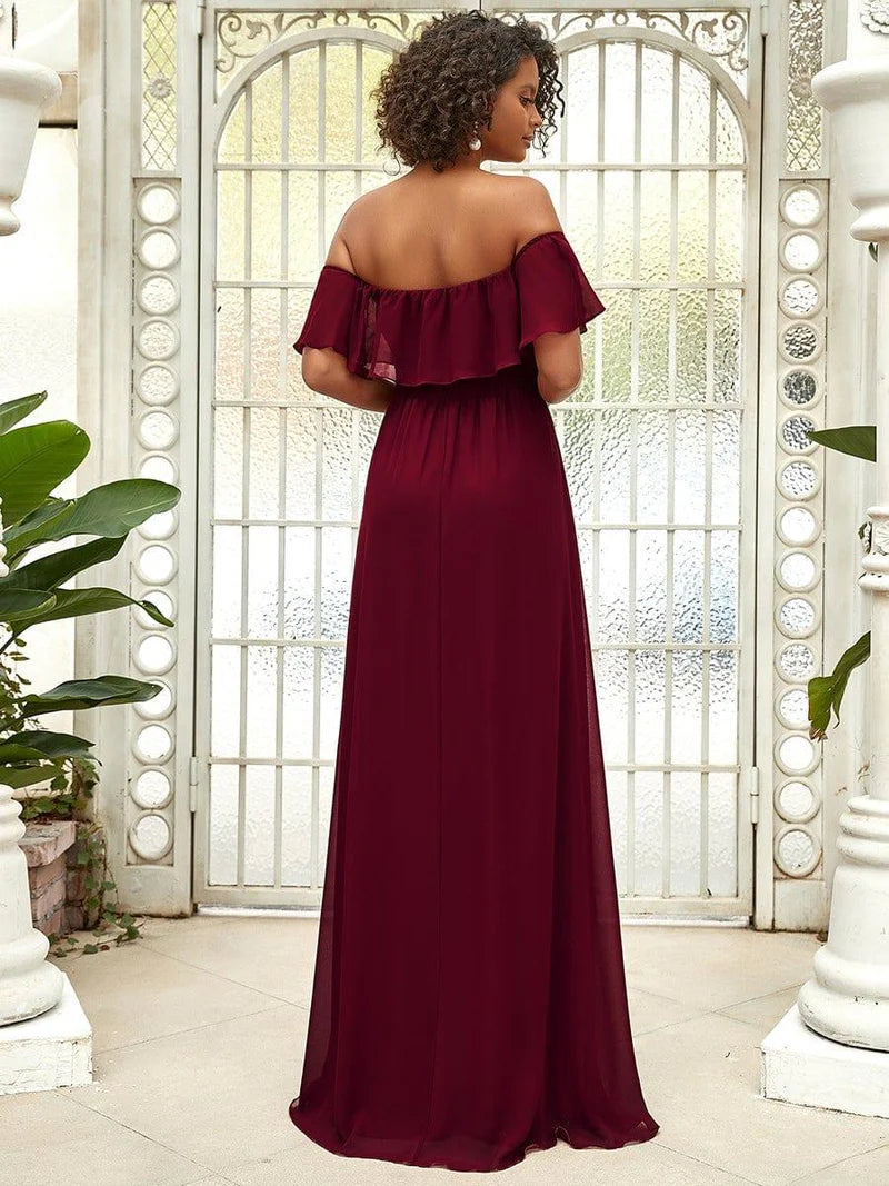 Bodenlanger Offshoulder A-Linie Chiffon Kleid Mit Falten Design Und Oberschenkel Hohem Schlitz #Farbe_Burgunderrot