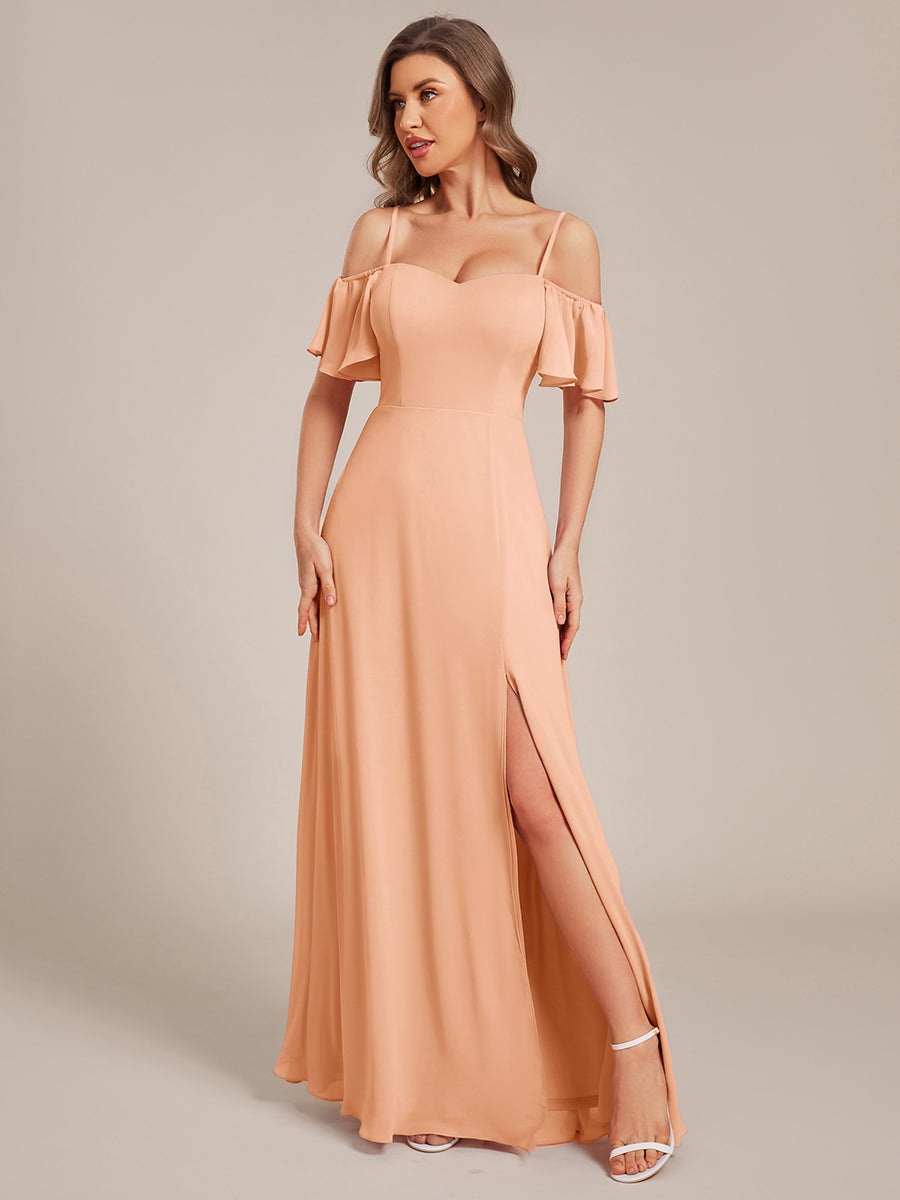 Bodenlanger Offshoulder A-Linien Chiffon Kleid Mit Hohem Schlitz #Farbe_Pfirsich