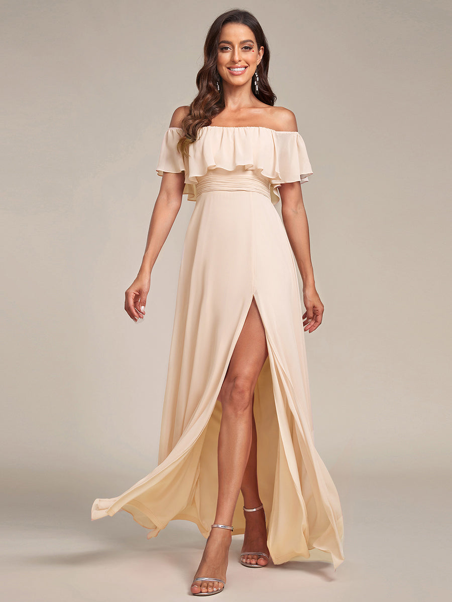 Bodenlanger Offshoulder A-Linie Chiffon Kleid Mit Falten Design Und Oberschenkel Hohem Schlitz #Farbe_Blush-Rosa